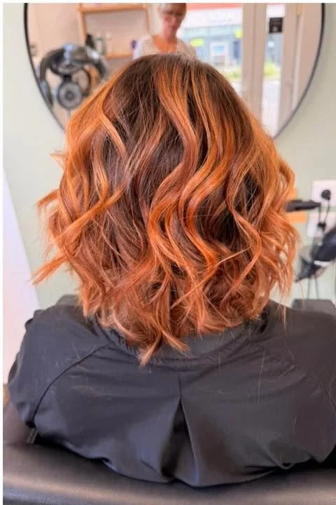 Balayage cuivré réalisé chez MLC Coiffure à Dunkerque